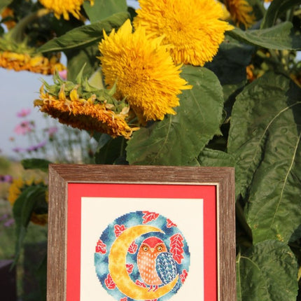 DIY Cross Stitch Kit "Owl on the moon" 5.3x5.3 in / 13.5x13.5 cm