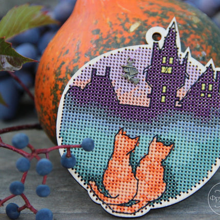DIY Cross stitch kit on wood "Kittens" 3.5x4.3 in / 9.0x11.0 cm