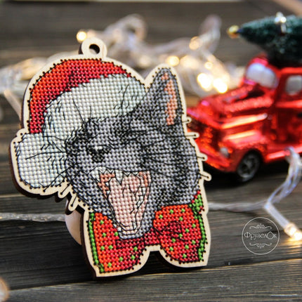 DIY Cross stitch kit on wood "Stepan" 4.1x3.5 in / 10.5x9.0 cm