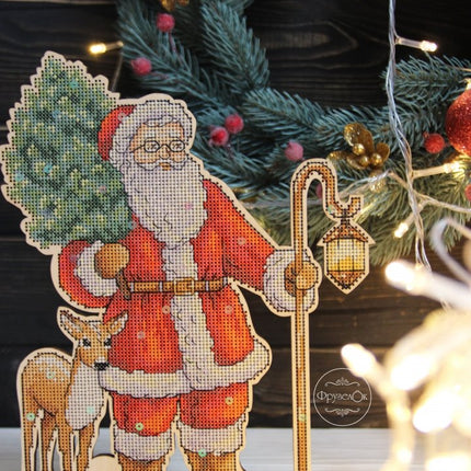 DIY Cross stitch kit on wood "New Year's Eve" 9.8x7.5 in / 25.0x19.0 cm
