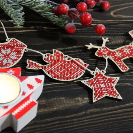 DIY Cross stitch kit on wood "Garland" 3.1x2.0 in, 2.0x1.6 in / 8.0x5.0 cm, 5.0x4.0 cm