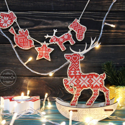 DIY Cross stitch kit on wood "Scandinavian Deer" 5.1x3.7 in / 13.0x9.5 cm