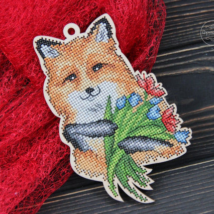 DIY Cross stitch kit on wood "Alice" 5.7x3.5 in / 14.5x9.0 cm