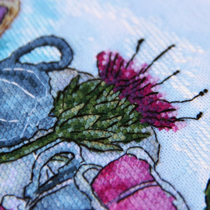 DIY Cross Stitch Kit "Snail with cups" 13.0x8.3 in / 33.0x21.0 cm