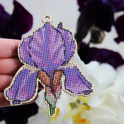 DIY Cross stitch kit on wood "Iris" 3.5x4.3 in / 9.0x11.0 cm