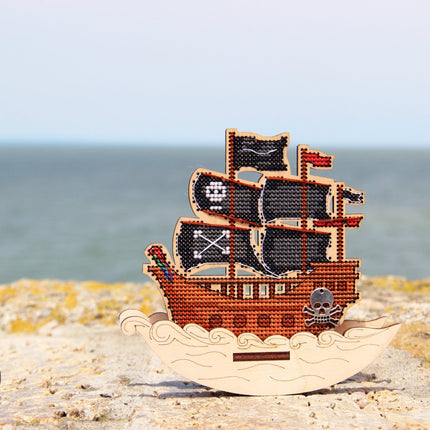 DIY Cross stitch kit on wood "Pirate Ship" 3.9x3.9 in / 10.0x10.0 cm