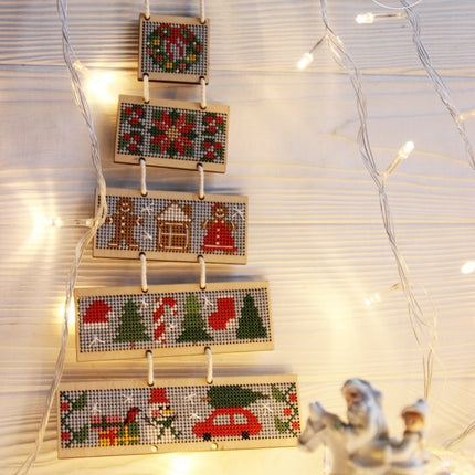 DIY Cross stitch kit on wood "Christmas Tree" 7.9 in / 20 cm