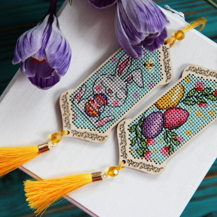 DIY Cross stitch kit on wood "Easter Bunny" 3.9x1.8 in / 10.0x4.5 cm