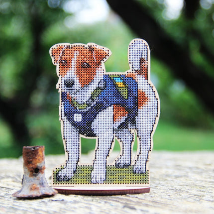 DIY Cross stitch kit on wood "Patron" 4.3x3.1 in / 11.0x8.0 cm