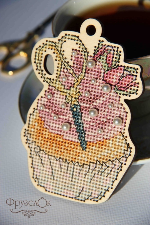 DIY Cross stitch kit on wood 