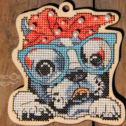 DIY Cross stitch kit on wood "Mariyka" 3.9x3.9 in / 10.0x10.0 cm