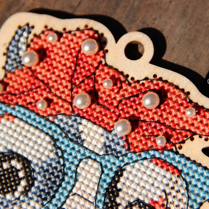 DIY Cross stitch kit on wood "Mariyka" 3.9x3.9 in / 10.0x10.0 cm