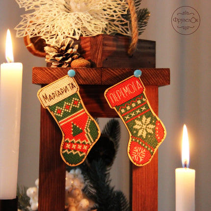 DIY Cross stitch kit on wood "Socks" 3.9x2.0 in / 10.0x5.0 cm