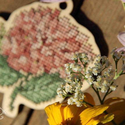 DIY Cross stitch kit on wood "Hydrangea" 3.7x3.6 in / 9.3x9.2 cm
