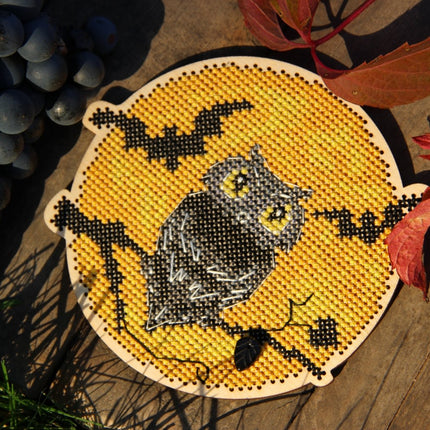 DIY Cross stitch kit on wood "Owl" 4.3x4.3 in / 11.0x11.0 cm