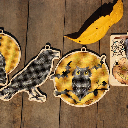 DIY Cross stitch kit on wood "Pumpkin" 3.9x2.8 in / 10.0x7.0 cm