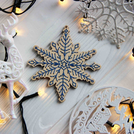 DIY Cross stitch kit on wood "Snowflake" 3.9x4.1 in / 10.0x10.5 cm