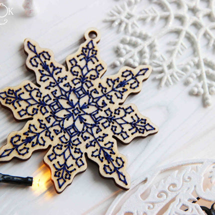 DIY Cross stitch kit on wood "Snowflake" 3.7x3.9 in / 9.5x10.0 cm