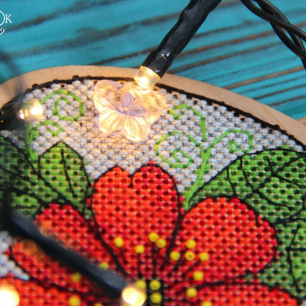 DIY Cross stitch kit on wood "Easter Egg" 3.3x4.3 in / 8.5x11.0 cm