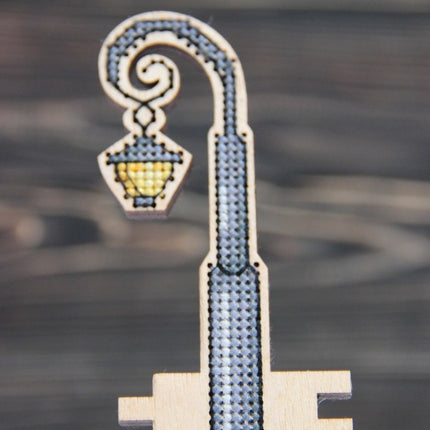 DIY Cross stitch kit on wood "Lamp" 2.0x4.3 in / 5.0x11.0 cm