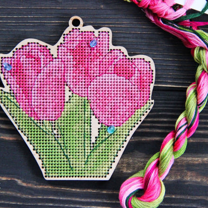 DIY Cross stitch kit on wood "Tulips" 4.1x4.3 in / 10.5x11.0 cm