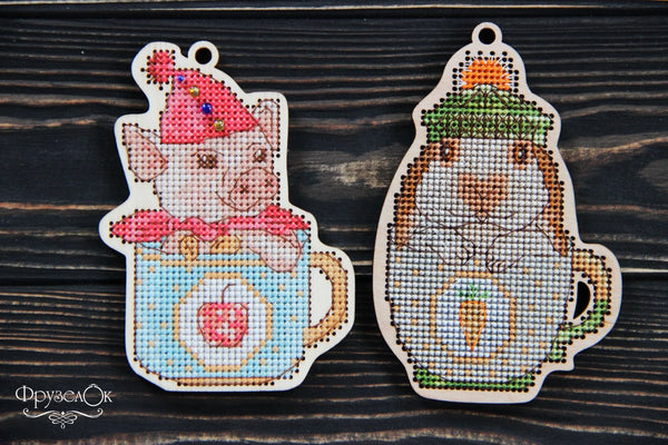 DIY Cross stitch kit on wood 