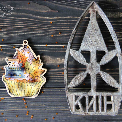 DIY Cross stitch kit on wood "Iron" 4.3x3.3 in / 11.0x8.5 cm