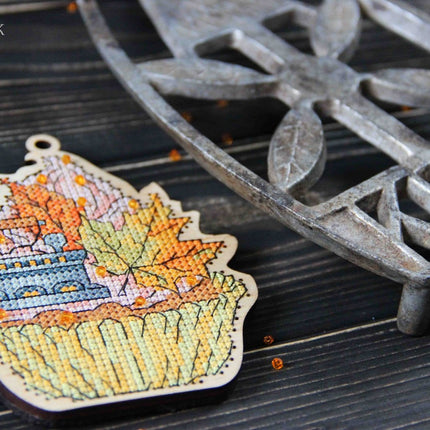 DIY Cross stitch kit on wood "Iron" 4.3x3.3 in / 11.0x8.5 cm