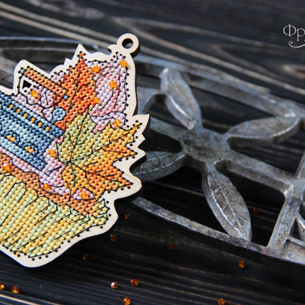 DIY Cross stitch kit on wood "Iron" 4.3x3.3 in / 11.0x8.5 cm