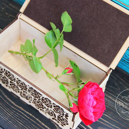 DIY Cross stitch kit on wood "Roses" 7.5x3.7 in / 19.0x9.5 cm