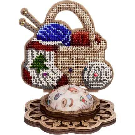 DIY needle cushion kit, needle minder "Basket with threads"