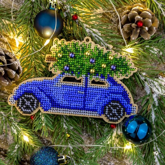 DIY Christmas tree toy kit "Blue car with Christmas tree"