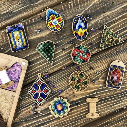Set of blanks for embroidery on wood "Geometry"