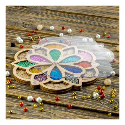 Wood bead organizer with transparent lid
