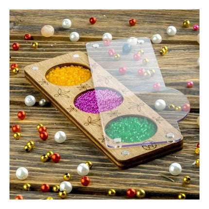 Wood bead organizer with transparent lid
