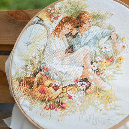 DIY Counted cross stitch kit Picnic