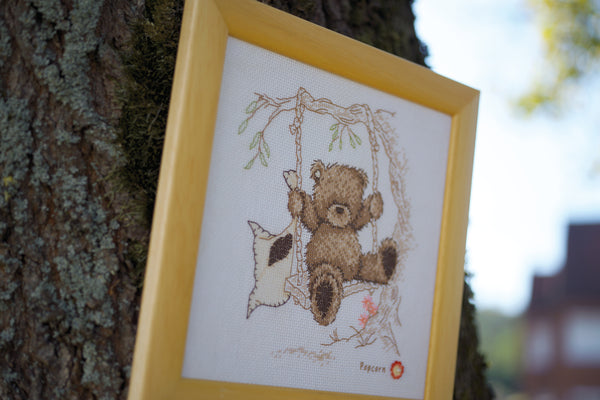 DIY Counted cross stitch kit Popcorn bear swing 15 x 16 cm / 6