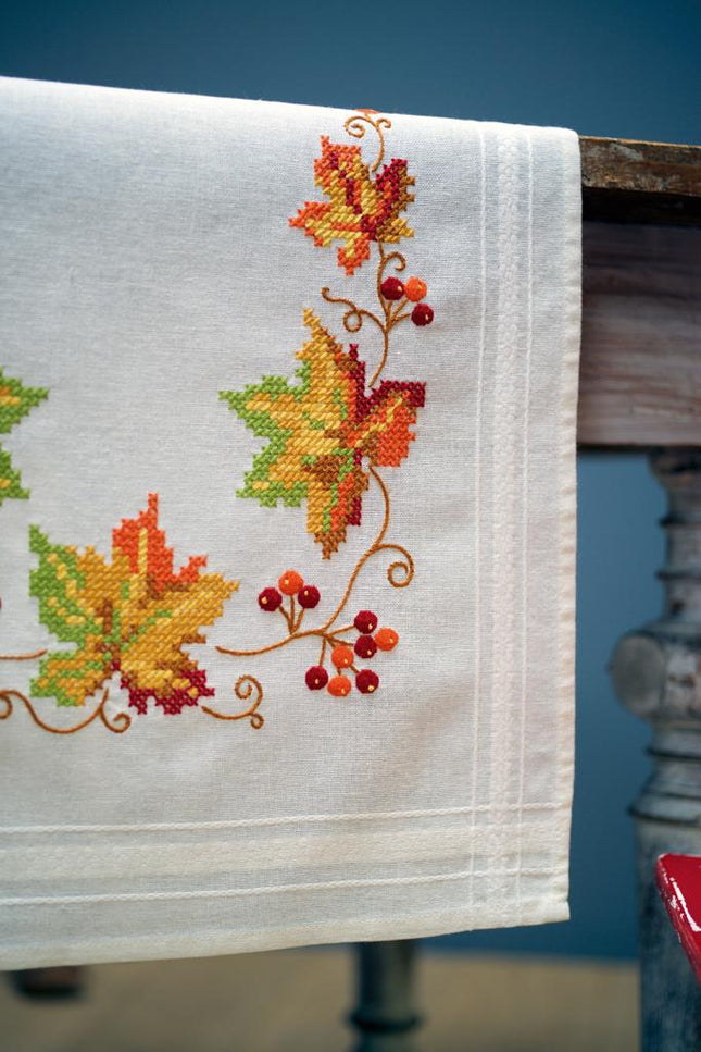 DIY Table Runner kit "Table runner kit Autumn leaves"
