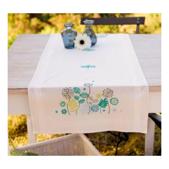 DIY Table Runner kit "PN-0147122 Vervaco Runner "Dragonfly in Grass""