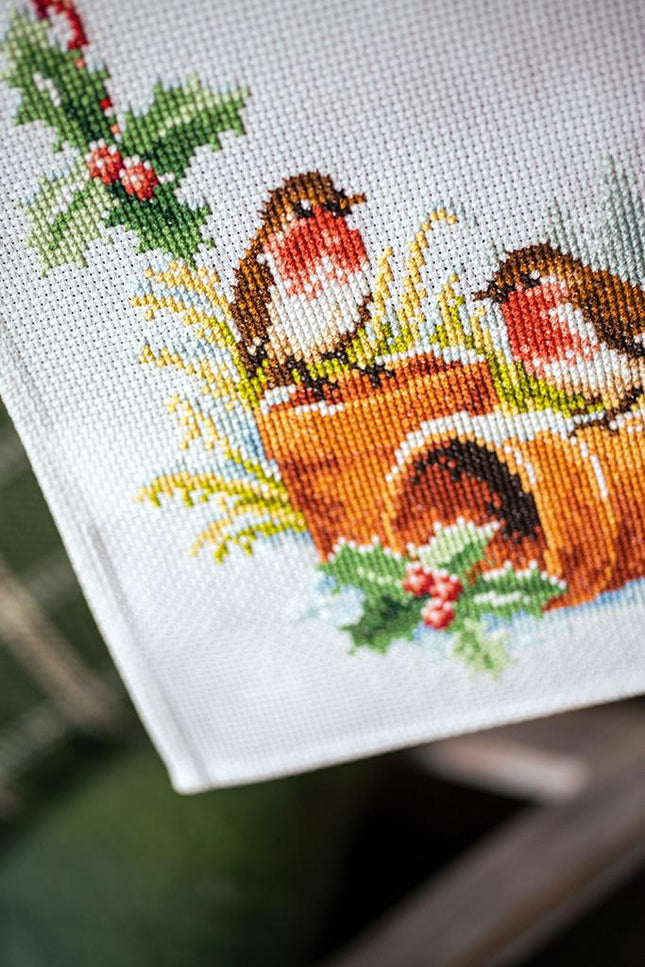 DIY Table Runner kit "Aida table runner kit Robins in winter"