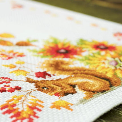 DIY Table Runner kit "Aida table runner kit Squirrel in autumn"