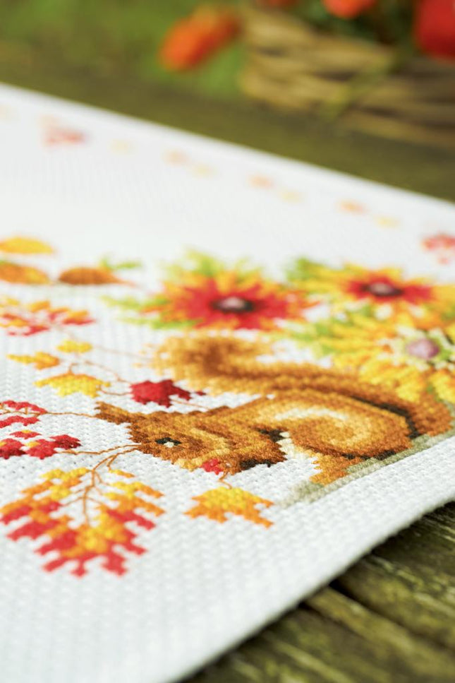 DIY Table Runner kit "Aida table runner kit Squirrel in autumn"