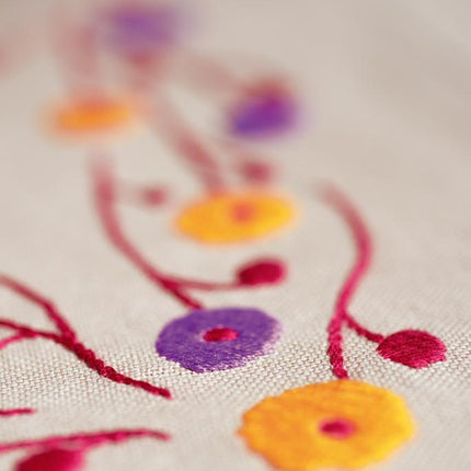 DIY Table Runner kit "Table runner kit Playful flowers"