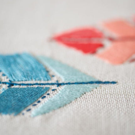 DIY Table Runner kit "Table runner kit Feathers"