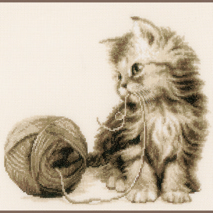 DIY Counted cross stitch kit Kitten 29 x 26 cm / 11.6" x 10.4"