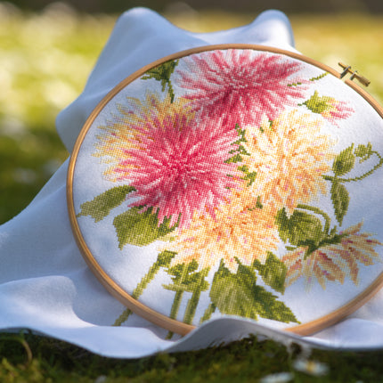DIY Counted cross stitch kit Remaining graceful
