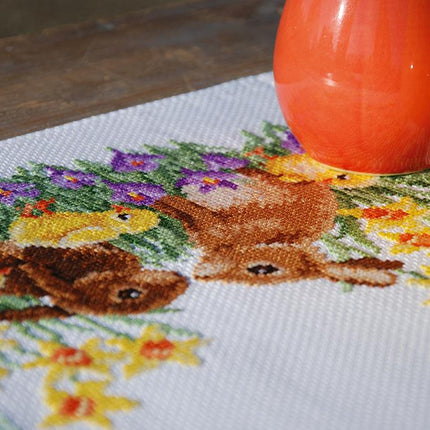 DIY Table Runner kit "Aida table runner kit Rabbits with chicks"