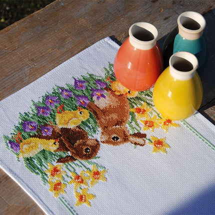 DIY Table Runner kit "Aida table runner kit Rabbits with chicks"