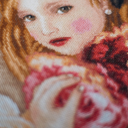 DIY Counted cross stitch kit I Hold Roses