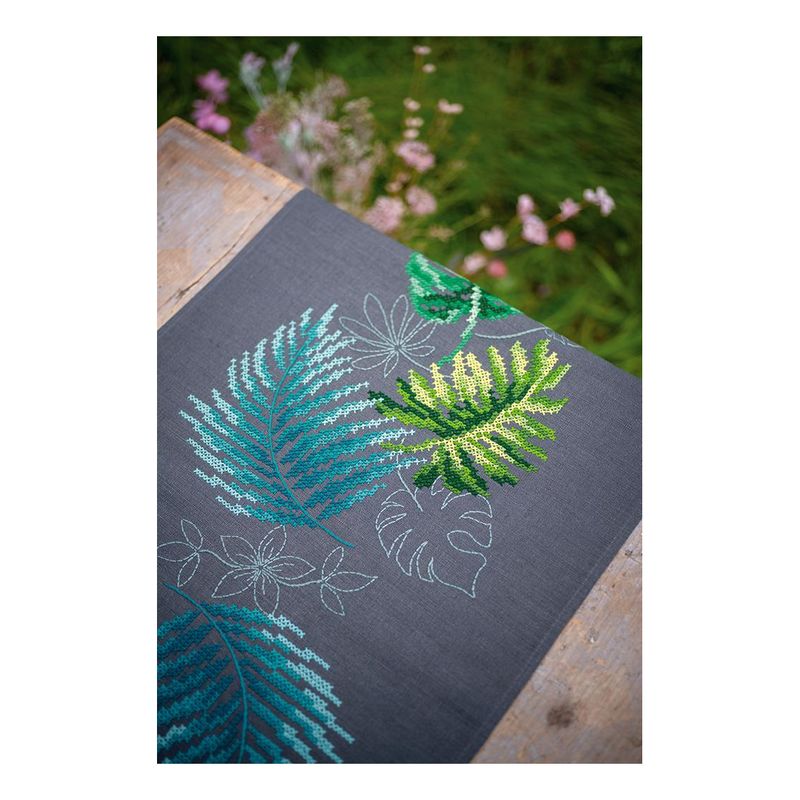 DIY Table Runner kit "Table runner kit Botanical leaves"